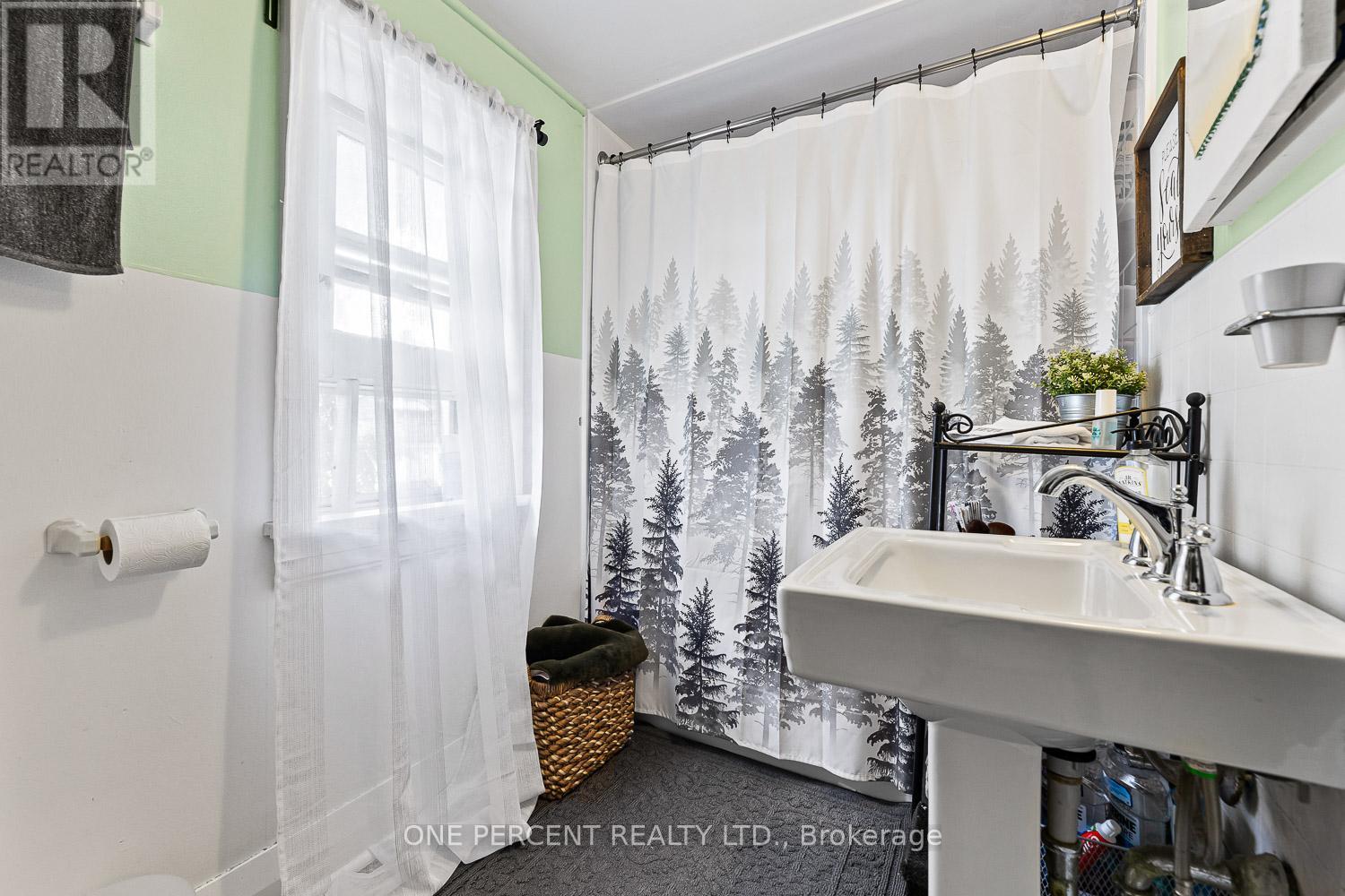 3 Bird Avenue, Brampton, Ontario  L6V 1K8 - Photo 23 - W12605184