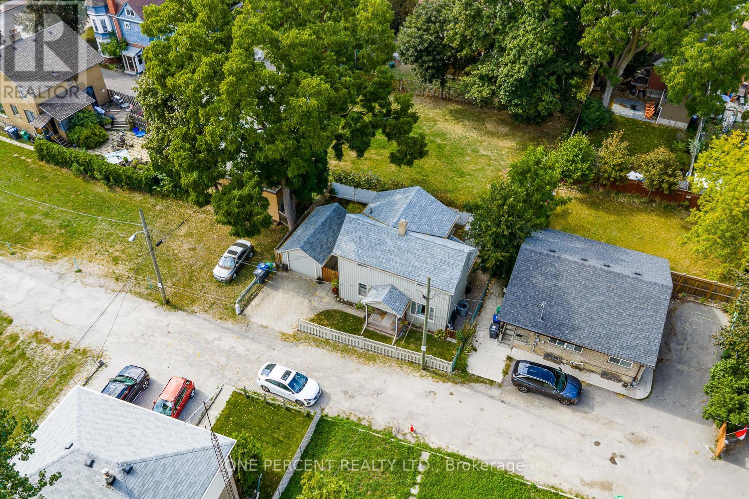 3 Bird Avenue, Brampton, Ontario  L6V 1K8 - Photo 35 - W12605184