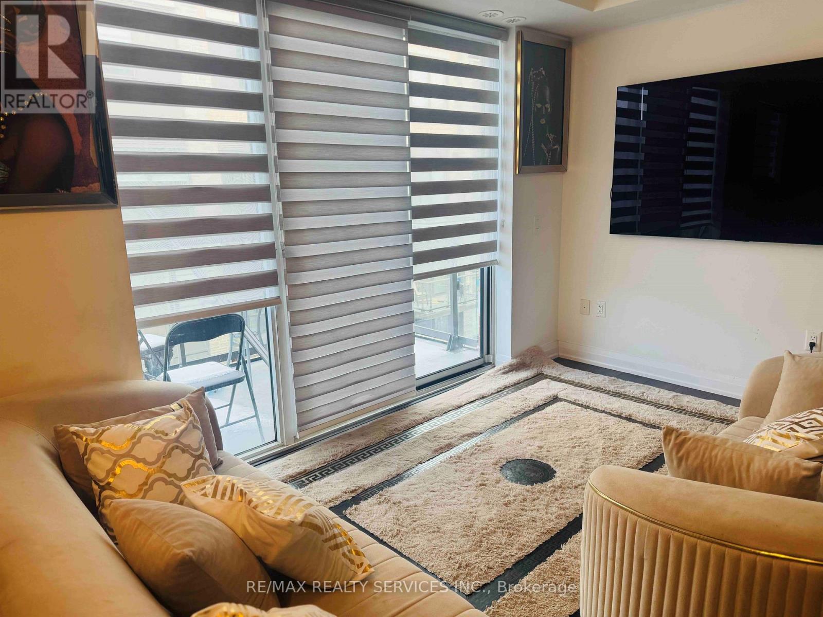 303 - 95 Attmar Drive, Brampton, Ontario  L6P 0Y6 - Photo 7 - W12605192