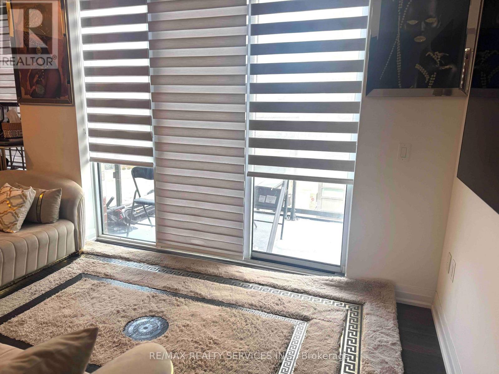 303 - 95 Attmar Drive, Brampton, Ontario  L6P 0Y6 - Photo 8 - W12605192