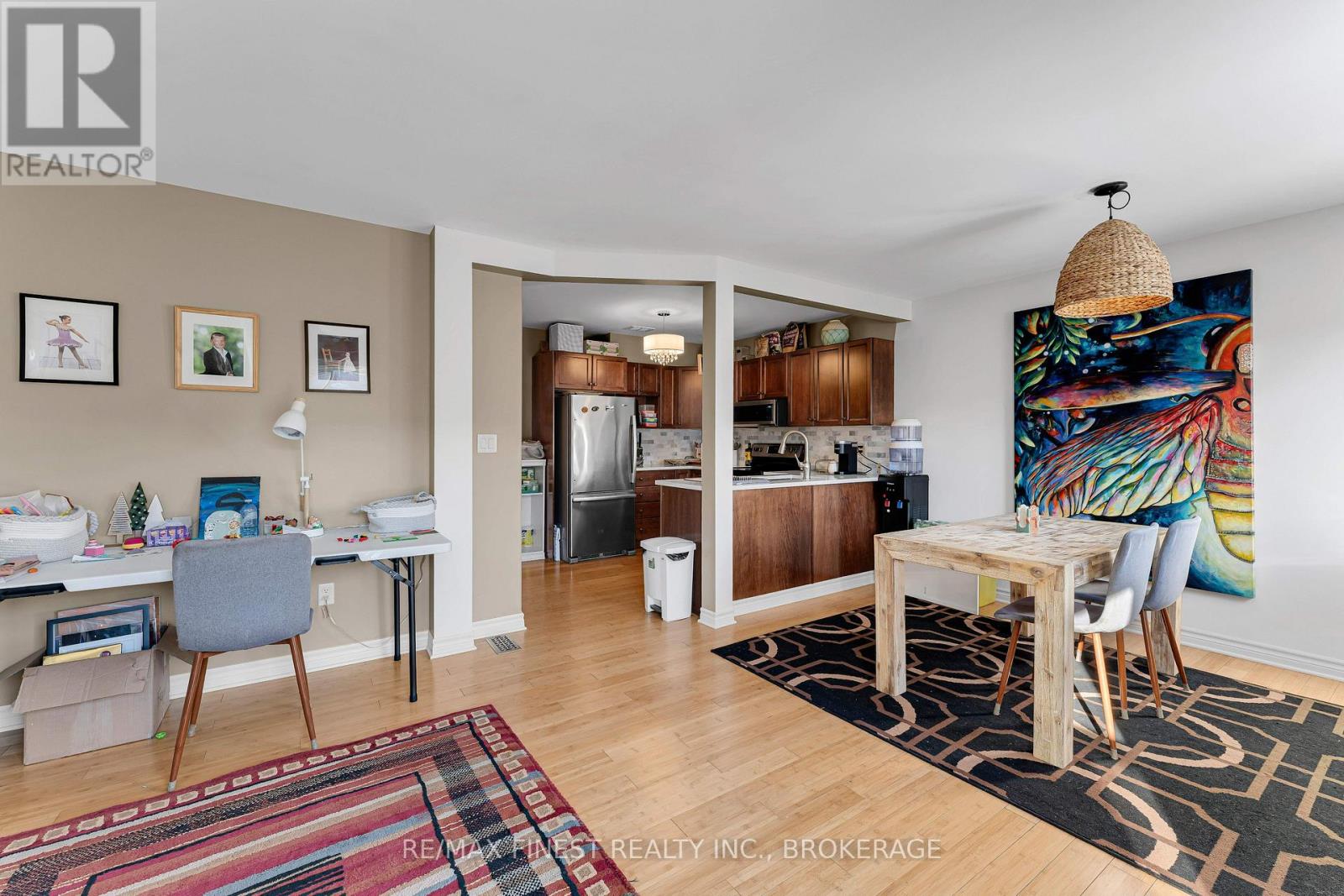 944 Swanfield Street, Kingston, Ontario  K7M 0A5 - Photo 11 - X12604932