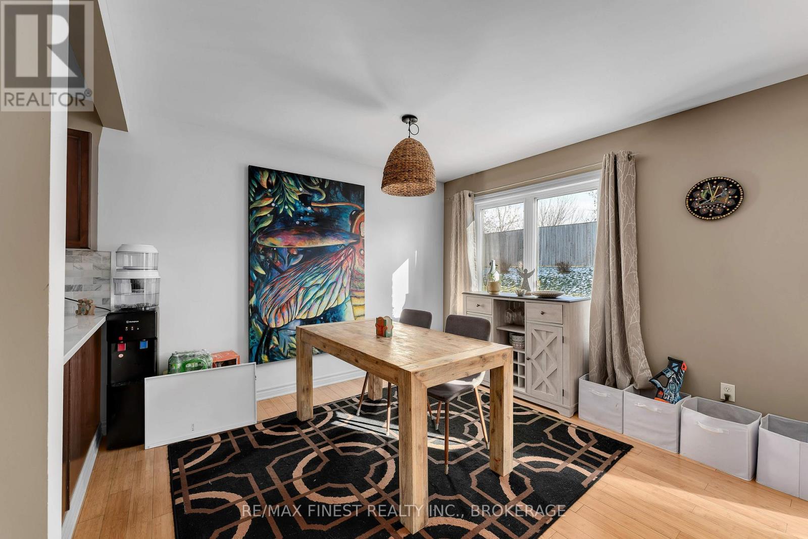 944 Swanfield Street, Kingston, Ontario  K7M 0A5 - Photo 9 - X12604932