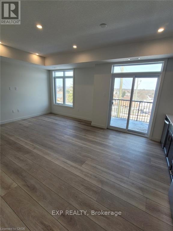 9 - 405 Myers Road, Cambridge, Ontario  N1P 0B6 - Photo 6 - X12605160