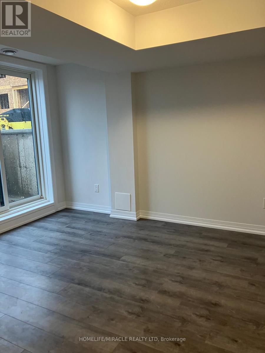 103 - 6705 Cropp Street, Niagara Falls, Ontario  L2E 0C1 - Photo 4 - X12605186