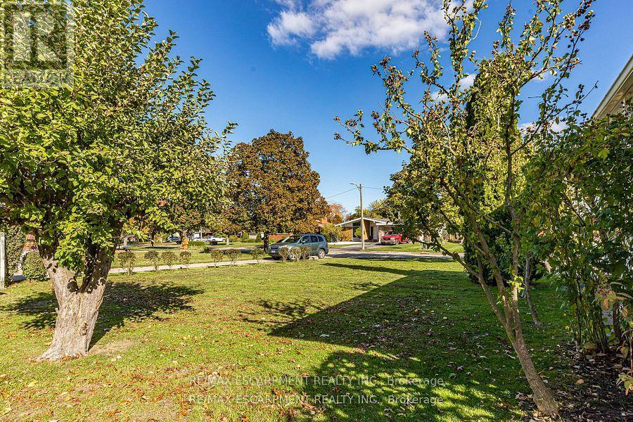 12 Ridley Heights Drive, St. Catharines, Ontario  L2S 2J2 - Photo 40 - X12605214