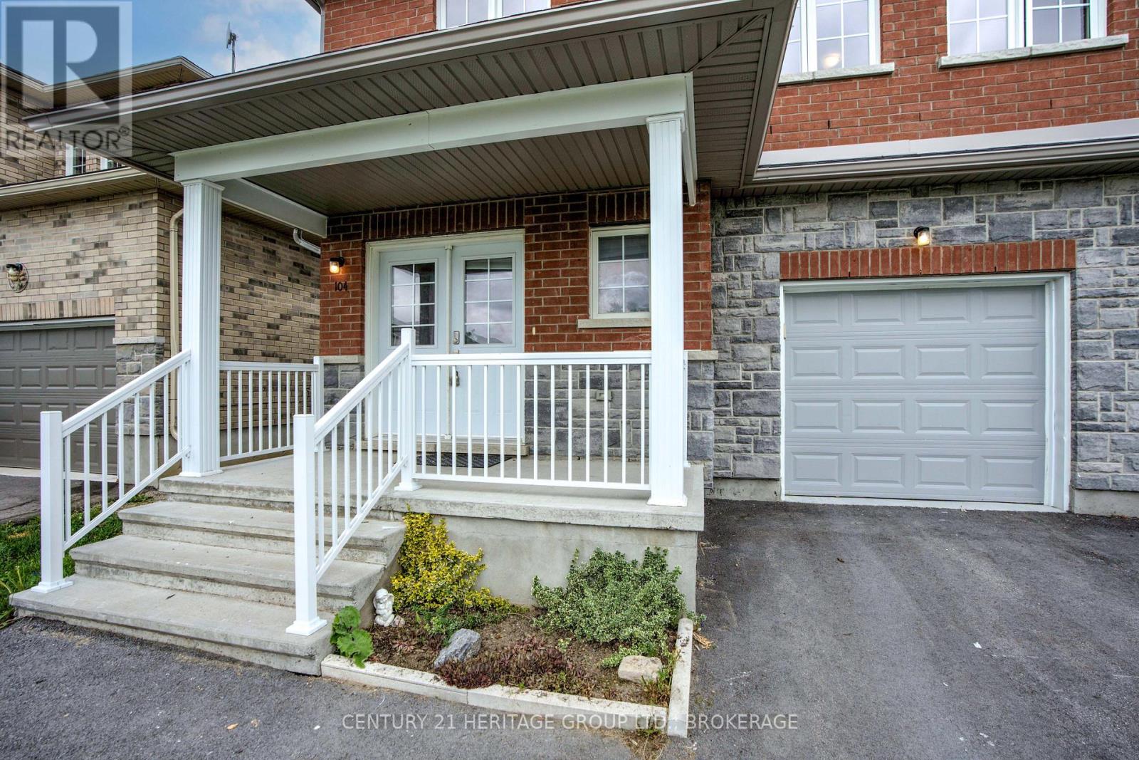 104 Brennan Crescent, Loyalist, Ontario K0H 2H0 - Photo 17 - X12605284