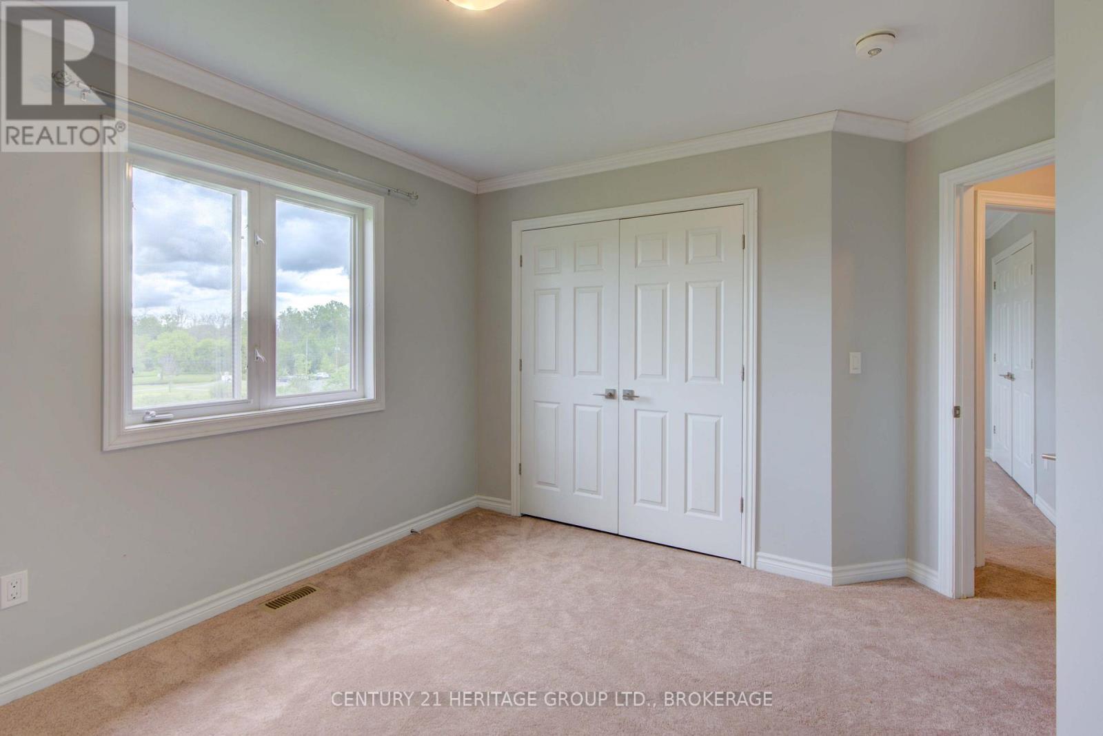 104 Brennan Crescent, Loyalist, Ontario K0H 2H0 - Photo 29 - X12605284