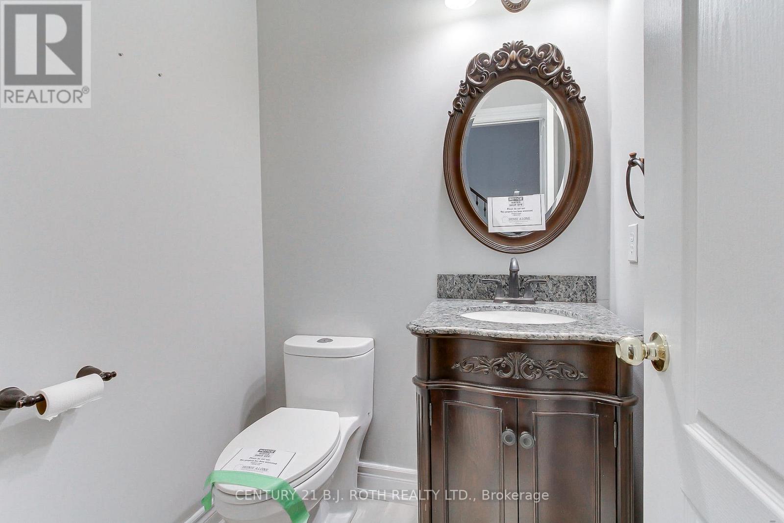 285 Mcbride Crescent, Newmarket, Ontario L3X 2W4 - Photo 12 - N12598038