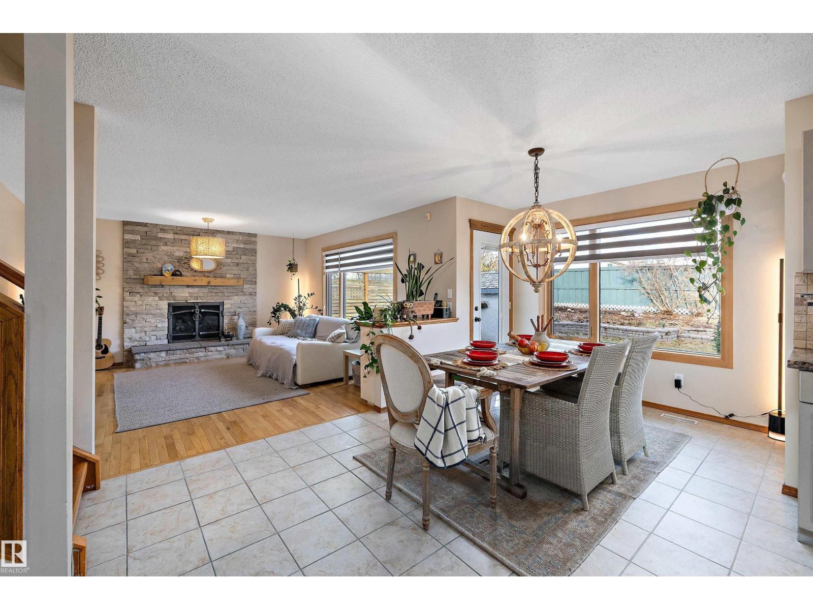 1060 Wedgewood Bv Nw, Edmonton, Alberta  T6M 2L6 - Photo 17 - E4467519