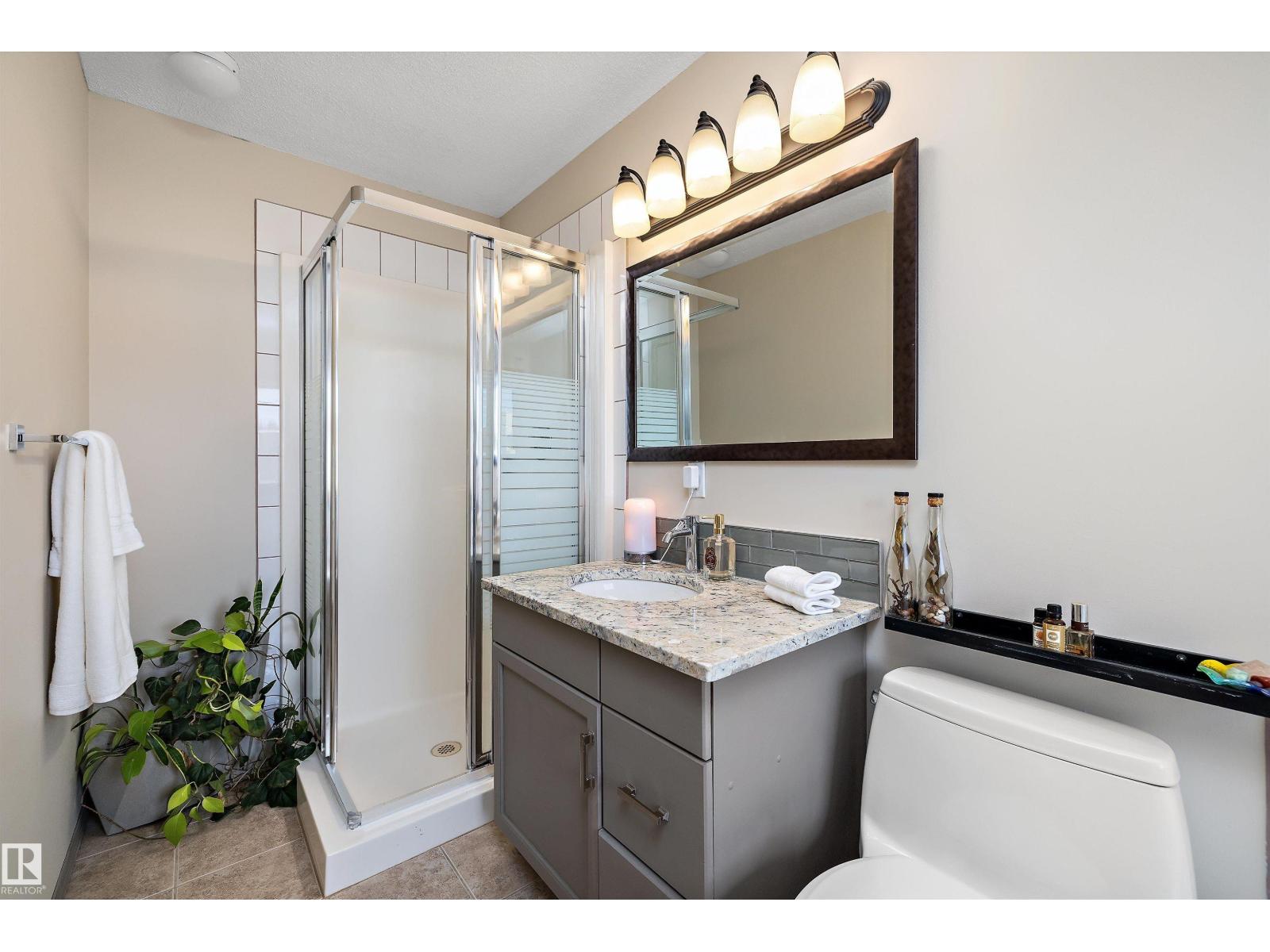 1060 Wedgewood Bv Nw, Edmonton, Alberta  T6M 2L6 - Photo 38 - E4467519