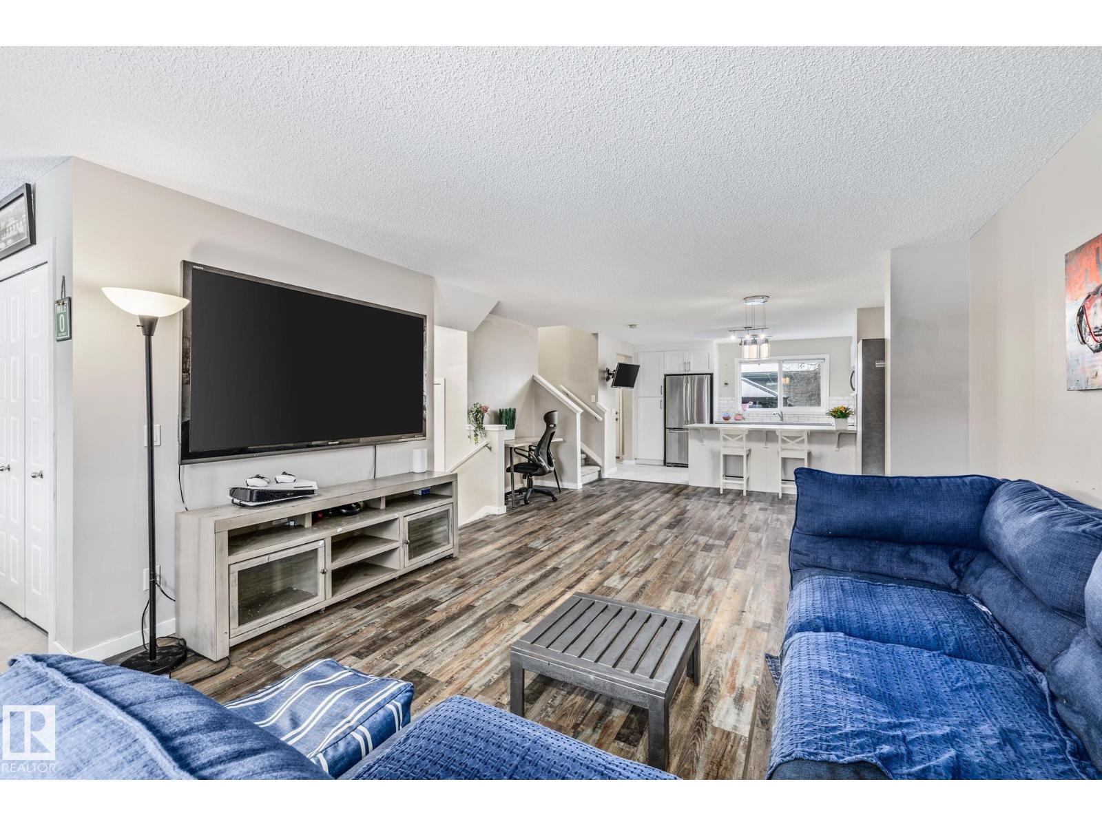 384 Charlesworth Dr Sw, Edmonton, Alberta  T6X 2G5 - Photo 12 - E4467521