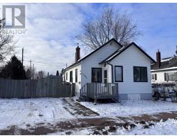 1343 Broadmore AVE, Thunder Bay, Ontario