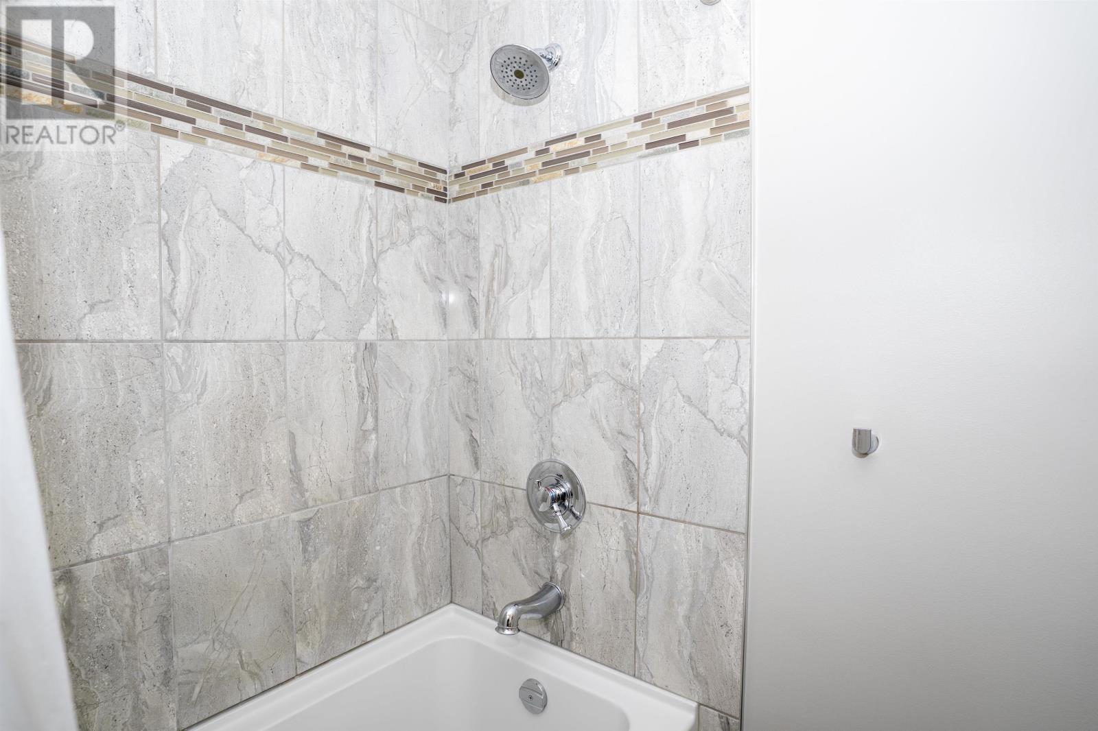 2117 Mahogany Way, Thunder Bay, Ontario  P7K 0A6 - Photo 9 - TB253600