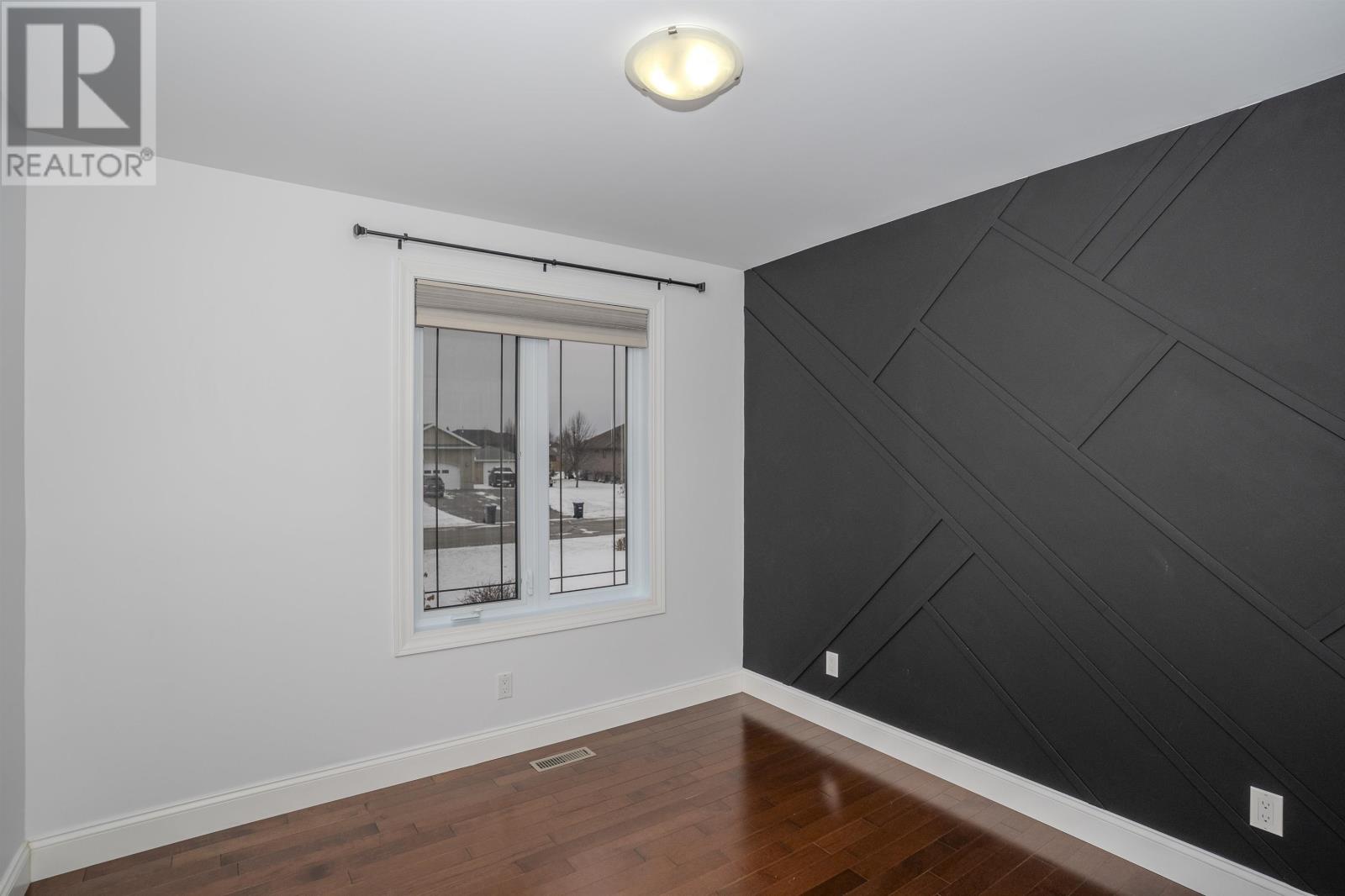 2117 Mahogany Way, Thunder Bay, Ontario  P7K 0A6 - Photo 15 - TB253600