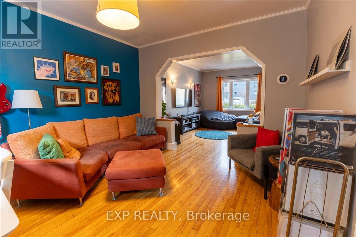 68 Lyndale Avenue, Ottawa, Ontario  K1Y 2M8 - Photo 7 - X12605262