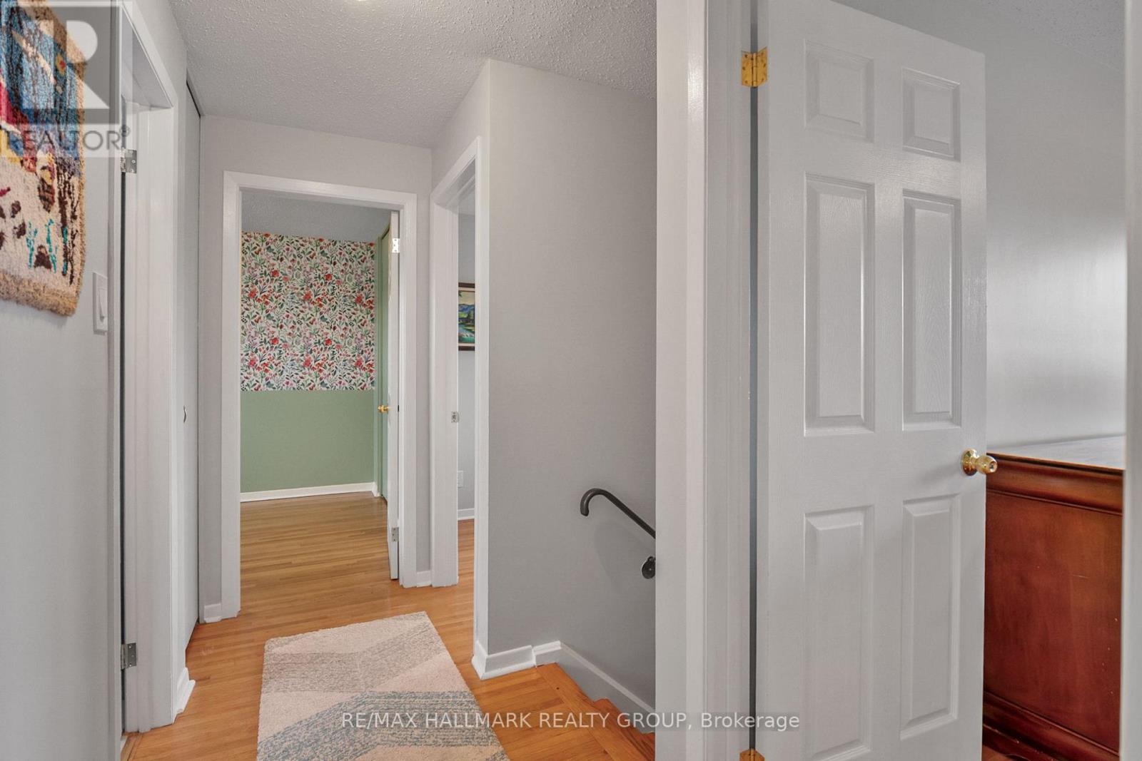 30 Tiverton Drive, Ottawa, Ontario  K2E 6L7 - Photo 17 - X12605276