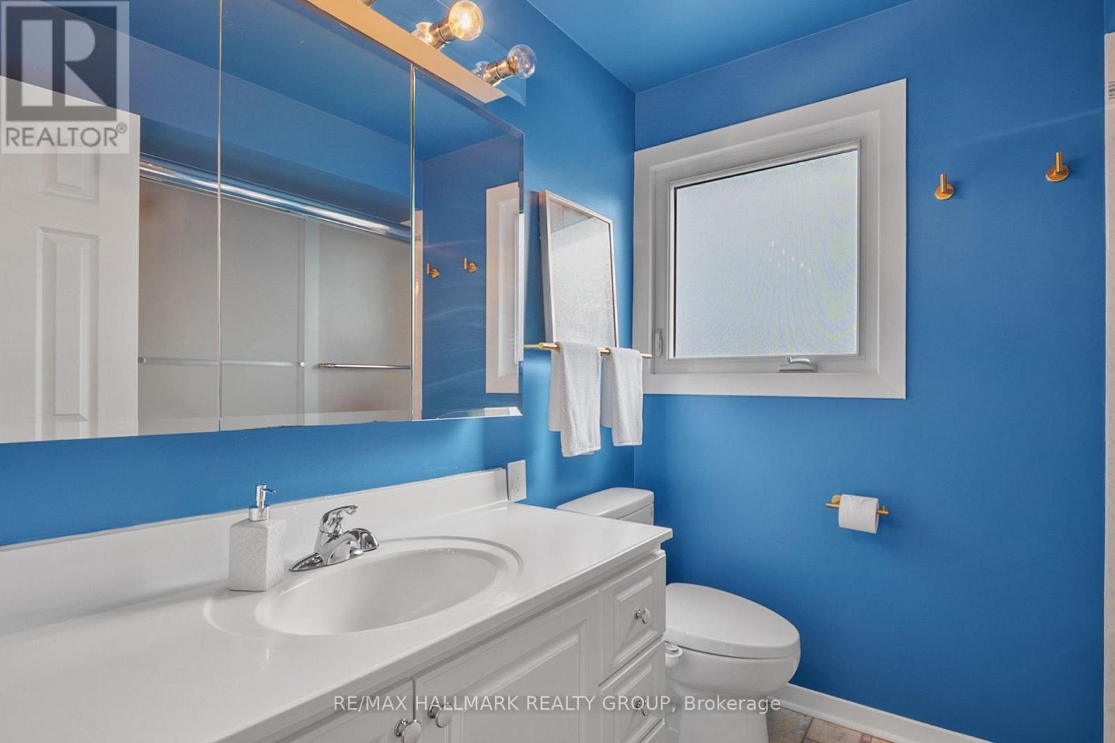 30 Tiverton Drive, Ottawa, Ontario  K2E 6L7 - Photo 19 - X12605276