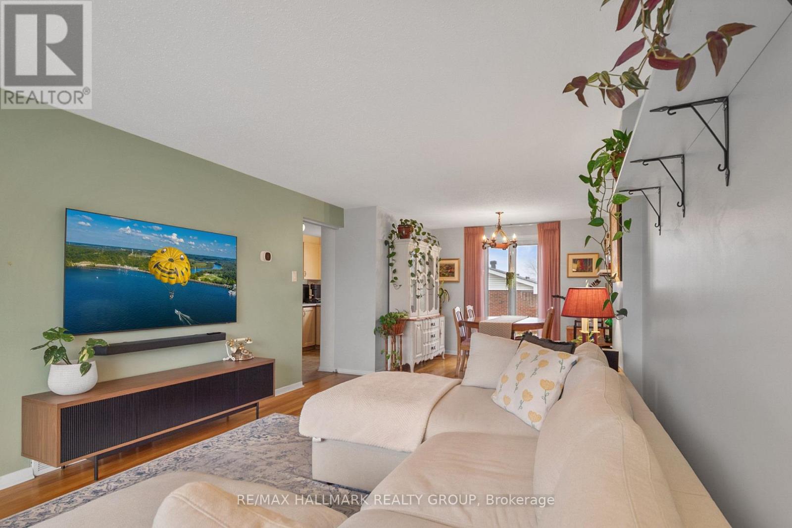 30 Tiverton Drive, Ottawa, Ontario  K2E 6L7 - Photo 3 - X12605276