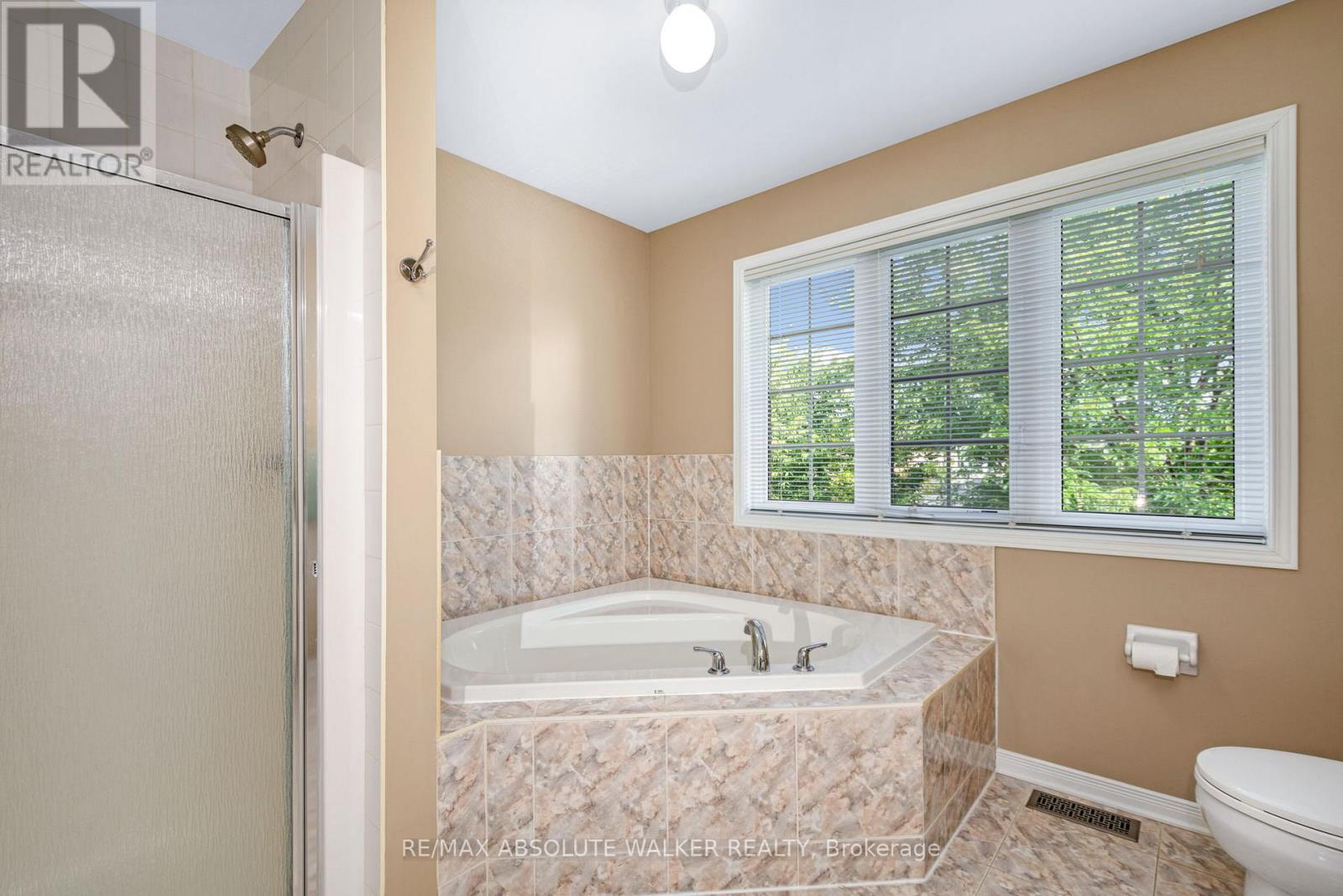 321 Upcountry Drive, Ottawa, Ontario K2S 2H6 - Photo 31 - X12602638