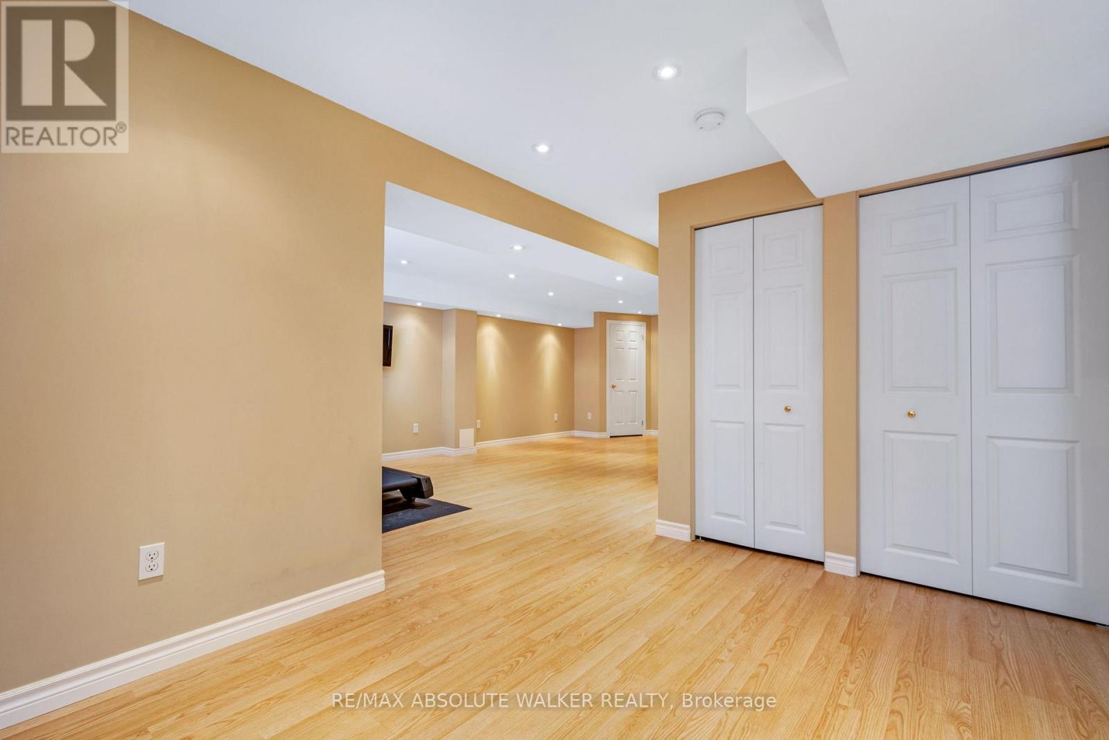 321 Upcountry Drive, Ottawa, Ontario K2S 2H6 - Photo 41 - X12602638