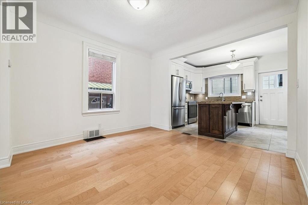 29 Case Street, Hamilton, Ontario  L8L 3G6 - Photo 10 - 40780437