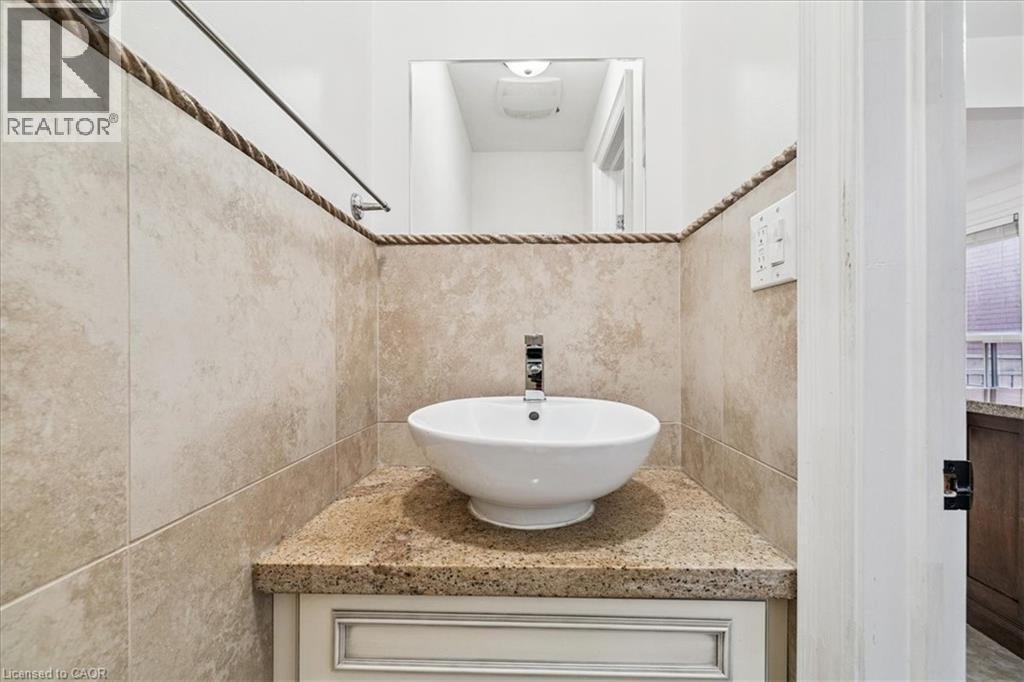 29 Case Street, Hamilton, Ontario  L8L 3G6 - Photo 17 - 40780437