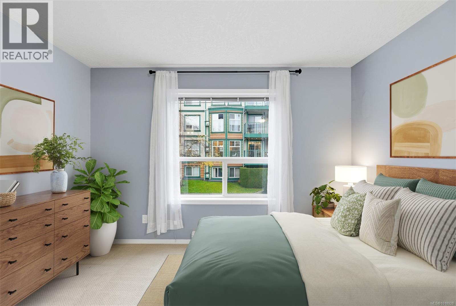 306 894 Vernon Ave, Saanich, British Columbia V8X 2W6 - Photo 12 - 1018928