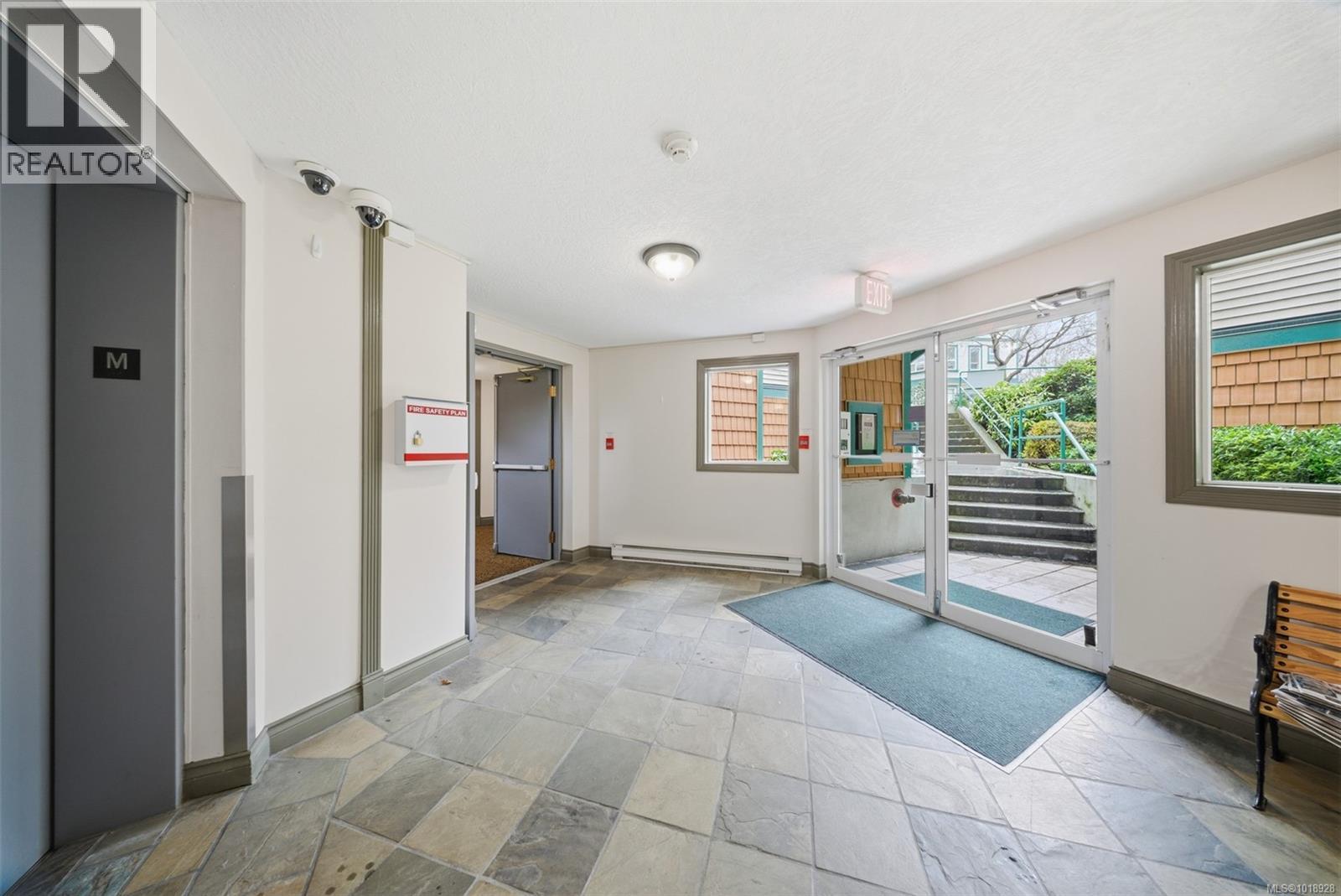 306 894 Vernon Ave, Saanich, British Columbia V8X 2W6 - Photo 24 - 1018928