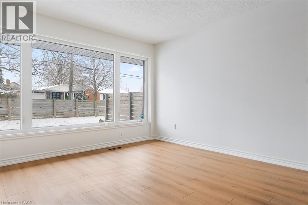 250 Montmorency Drive Unit# 202, Hamilton, Ontario  L8K 5H1 - Photo 4 - 40792416