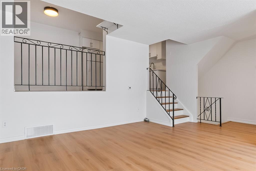 250 Montmorency Drive Unit# 202, Hamilton, Ontario  L8K 5H1 - Photo 6 - 40792416