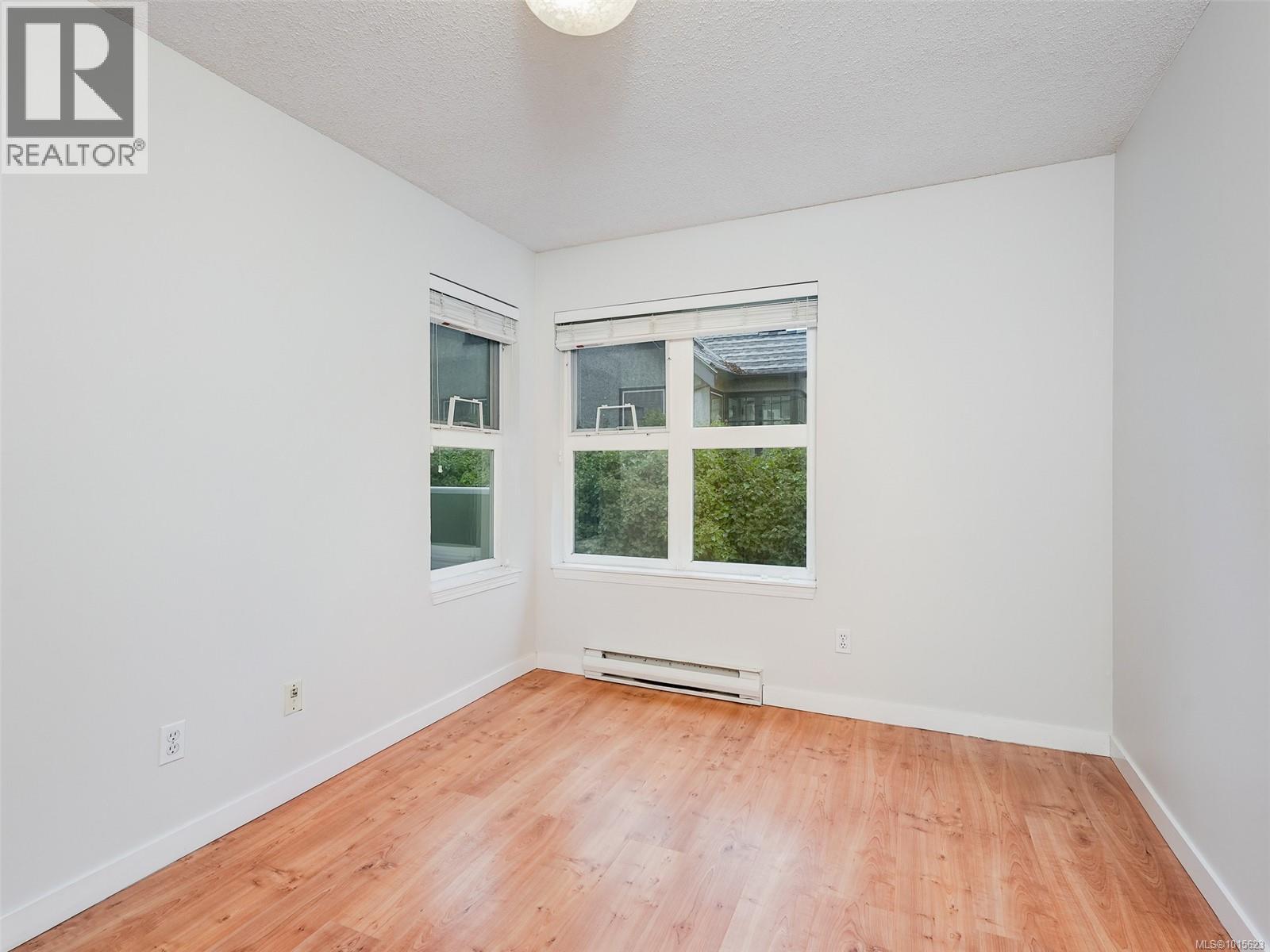 302 1201 Hillside Ave, Victoria, British Columbia  V8T 2B1 - Photo 21 - 1015623