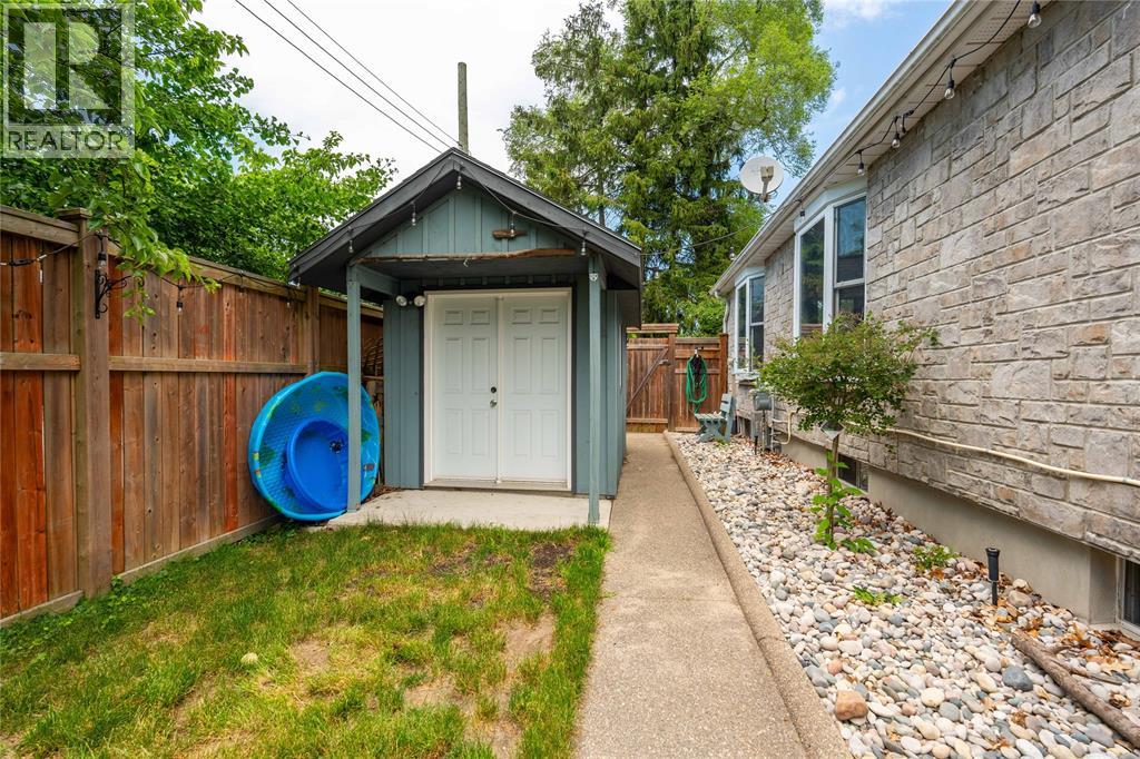 601 Lakeshore Road, Sarnia, Ontario  N7V 2S8 - Photo 39 - 25028948