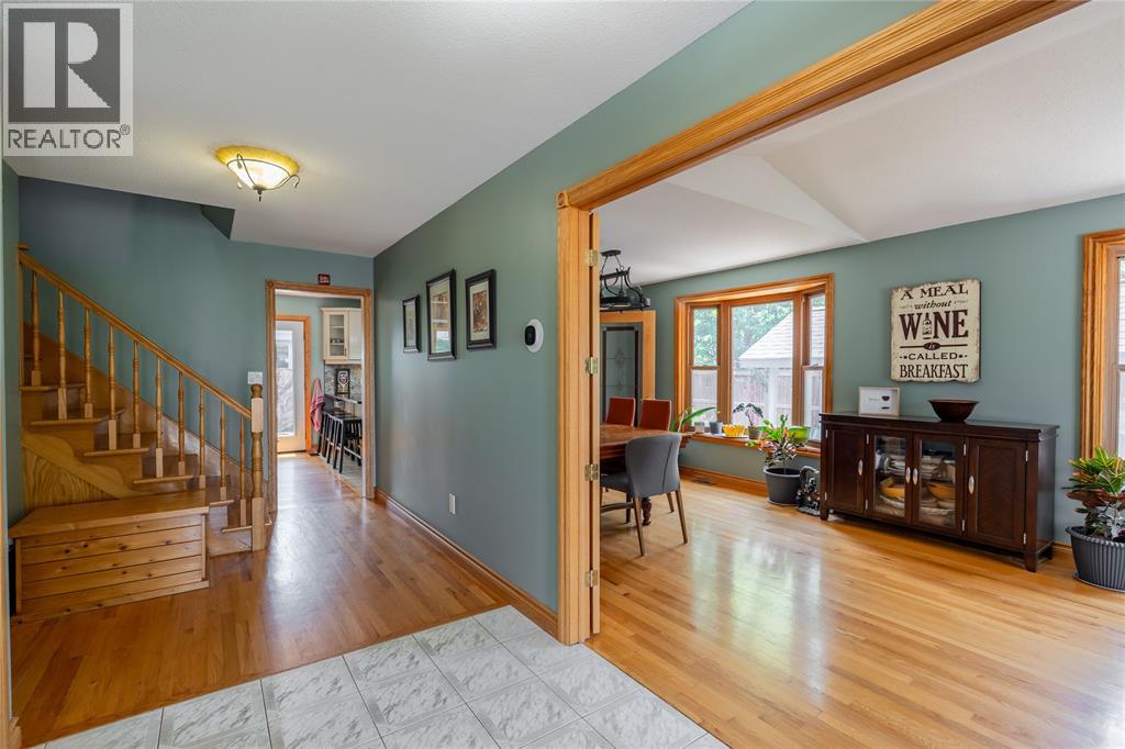 601 Lakeshore Road, Sarnia, Ontario  N7V 2S8 - Photo 3 - 25028948