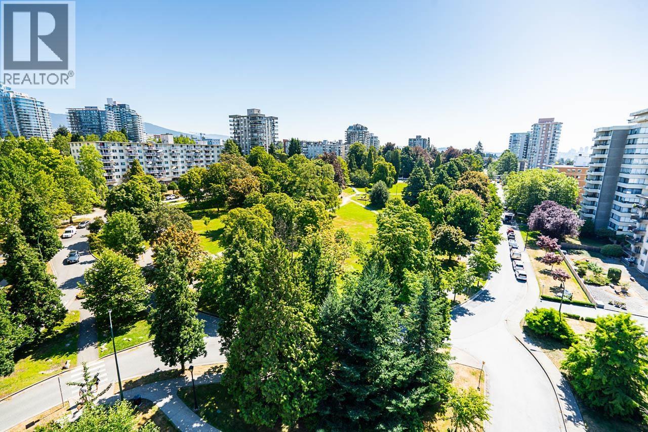 Ph3 683 W Victoria Park, North Vancouver, British Columbia  V7M 0A2 - Photo 4 - R3044931