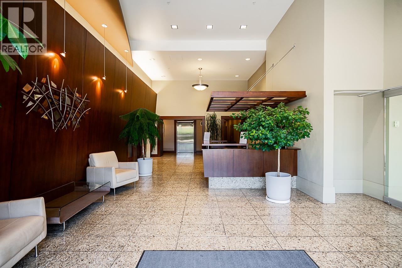 Ph3 683 W Victoria Park, North Vancouver, British Columbia  V7M 0A2 - Photo 32 - R3044931