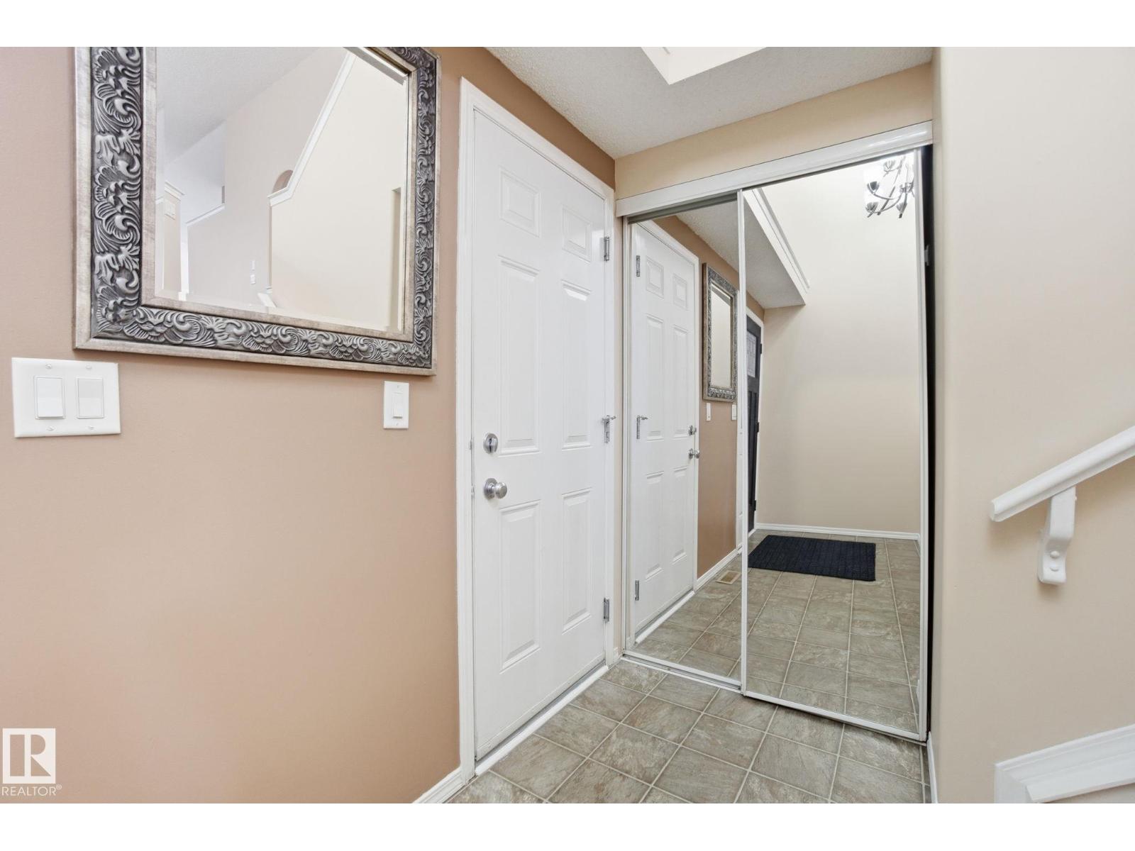 3316 24 Av Nw, Edmonton, Alberta  T6T 1Y6 - Photo 4 - E4467522