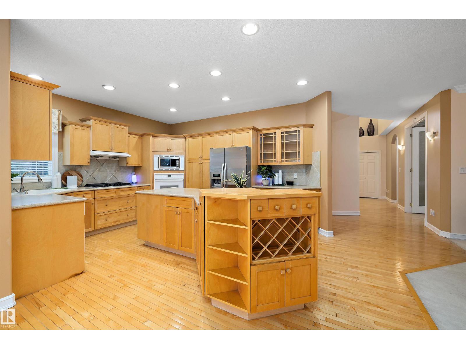 318 Darlington Cr Nw, Edmonton, Alberta  T6M 2R9 - Photo 15 - E4467524