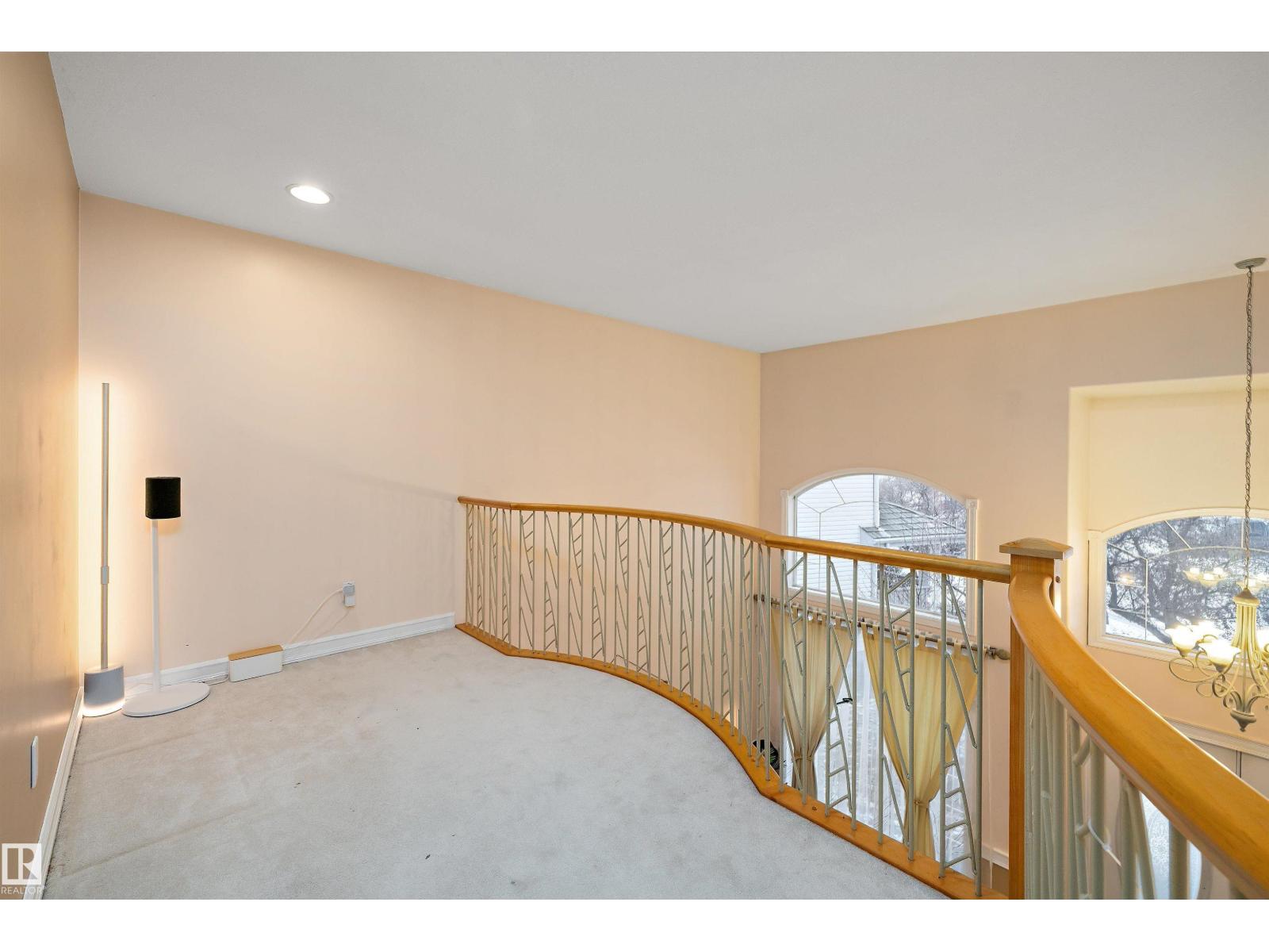 318 Darlington Cr Nw, Edmonton, Alberta  T6M 2R9 - Photo 29 - E4467524