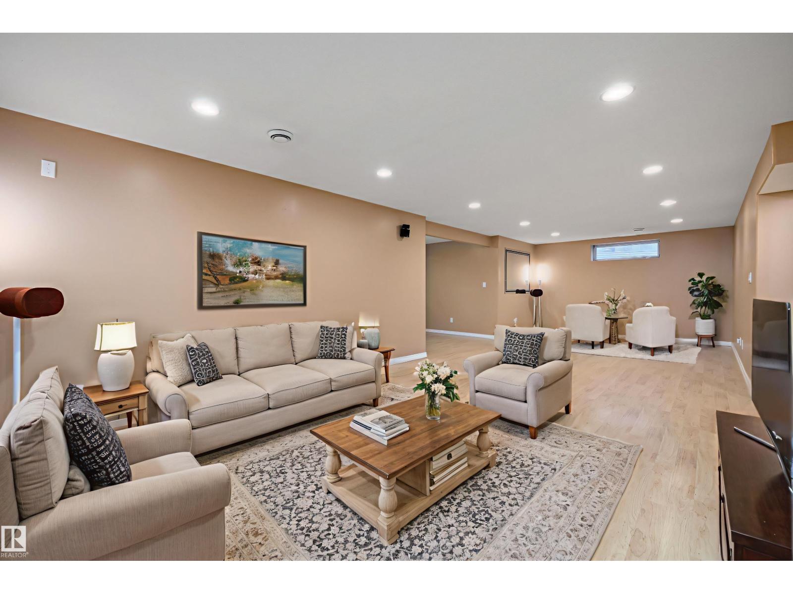 318 Darlington Cr Nw, Edmonton, Alberta  T6M 2R9 - Photo 52 - E4467524