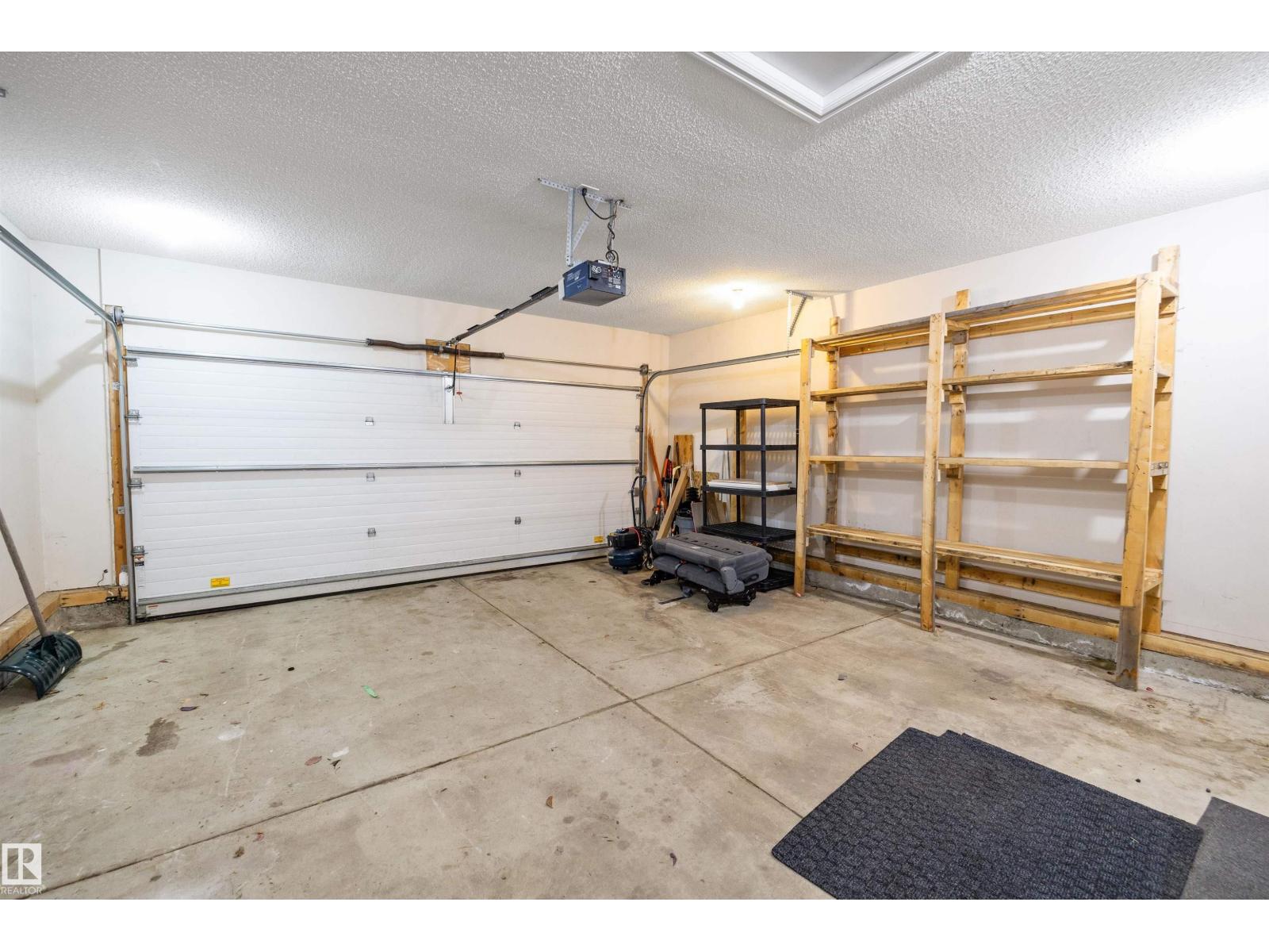 318 Darlington Cr Nw, Edmonton, Alberta  T6M 2R9 - Photo 62 - E4467524