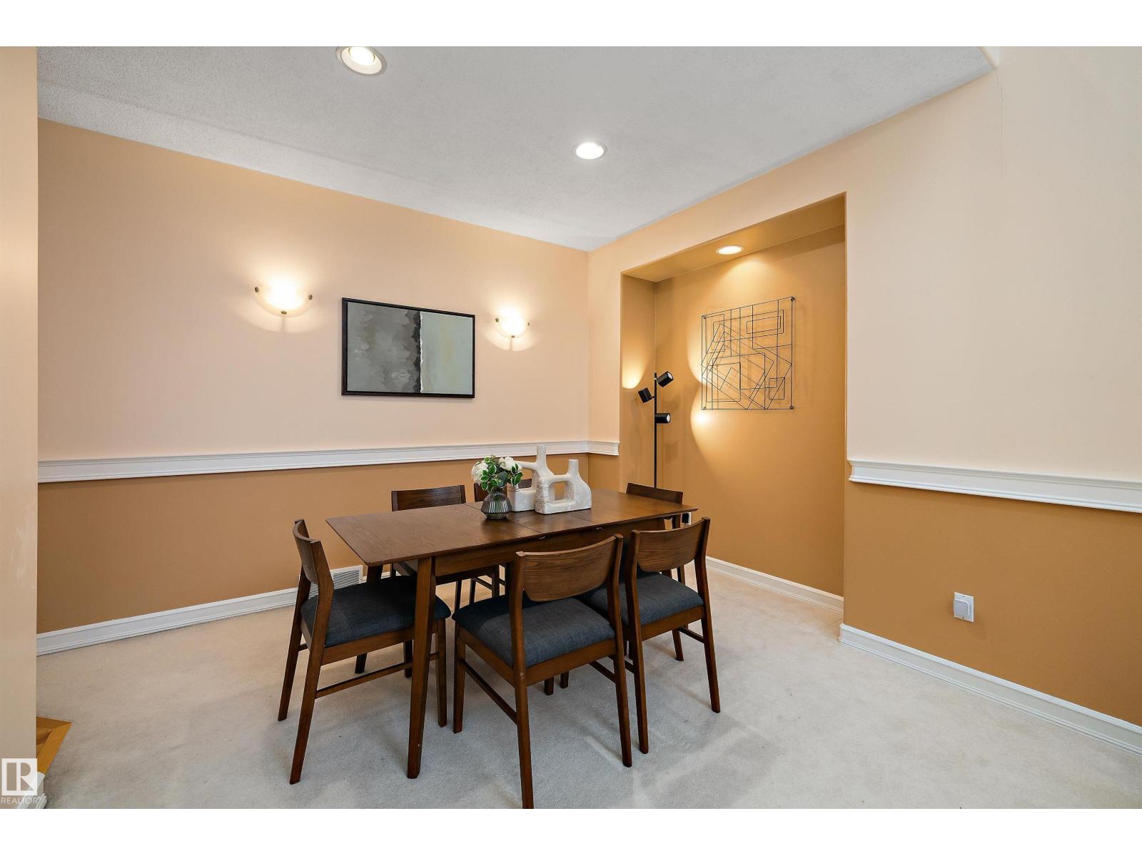 318 Darlington Cr Nw, Edmonton, Alberta  T6M 2R9 - Photo 7 - E4467524