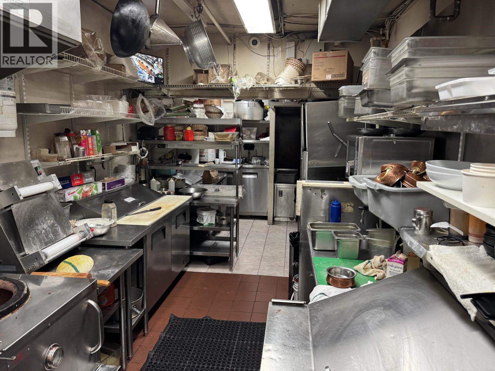 2000 Confidential Street, Vancouver, British Columbia  V0V 0V0 - Photo 2 - C8074346