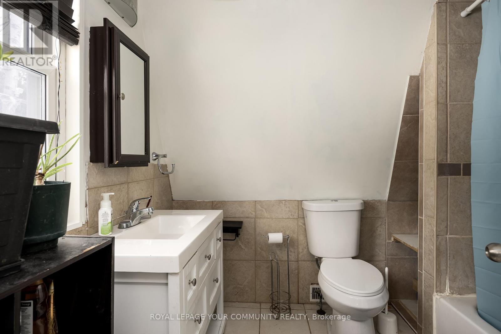 3132 Twelfth Line, Bradford West Gwillimbury, Ontario  L3Z 3P2 - Photo 16 - N12604262