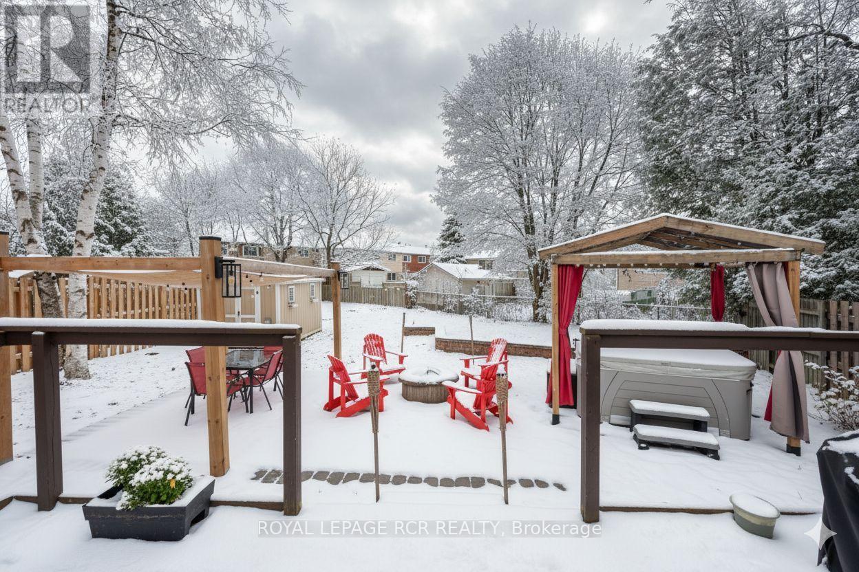 38 Karen Court, Orangeville, Ontario  L9W 3S3 - Photo 11 - W12555064