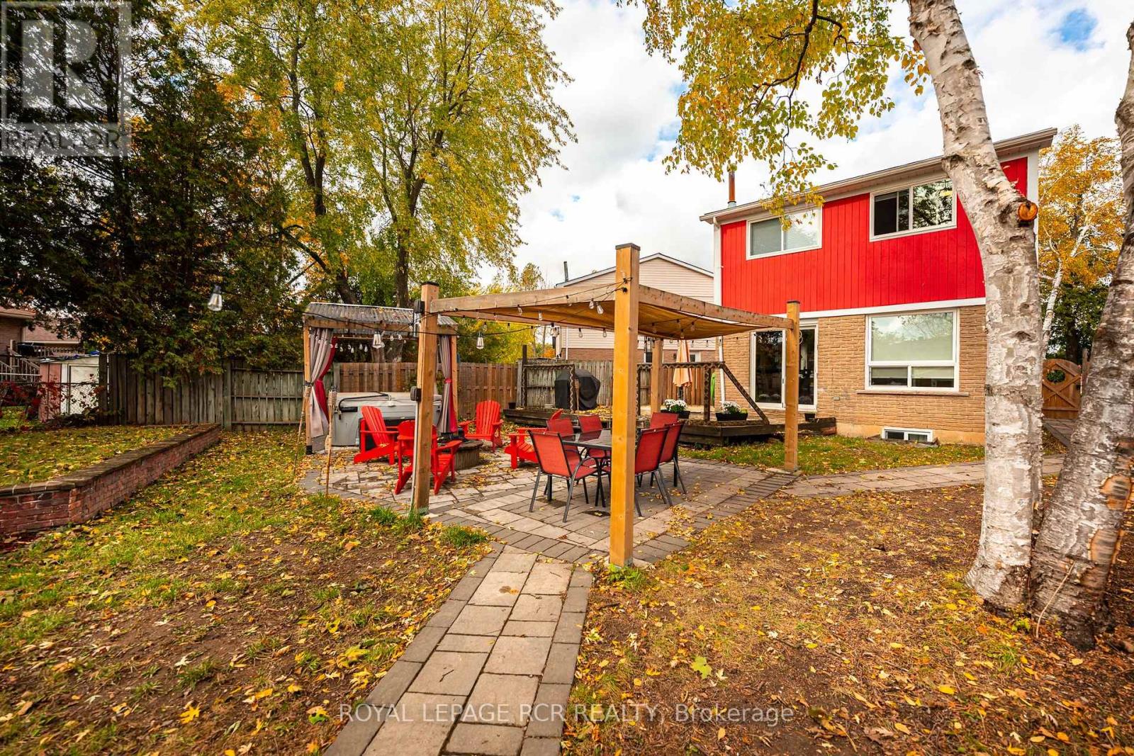 38 Karen Court, Orangeville, Ontario  L9W 3S3 - Photo 37 - W12555064