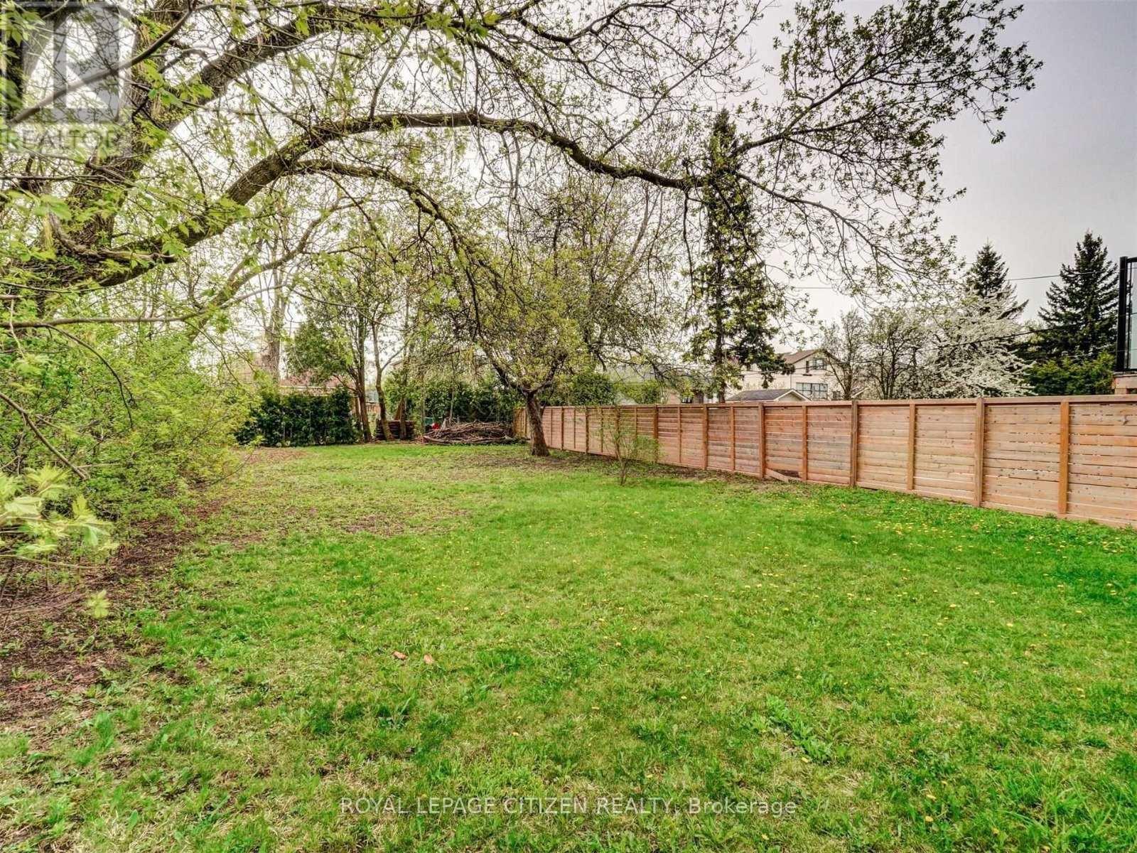 Main - 73 Alexis Boulevard, Toronto, Ontario M3H 2P6 - Photo 14 - C12605282