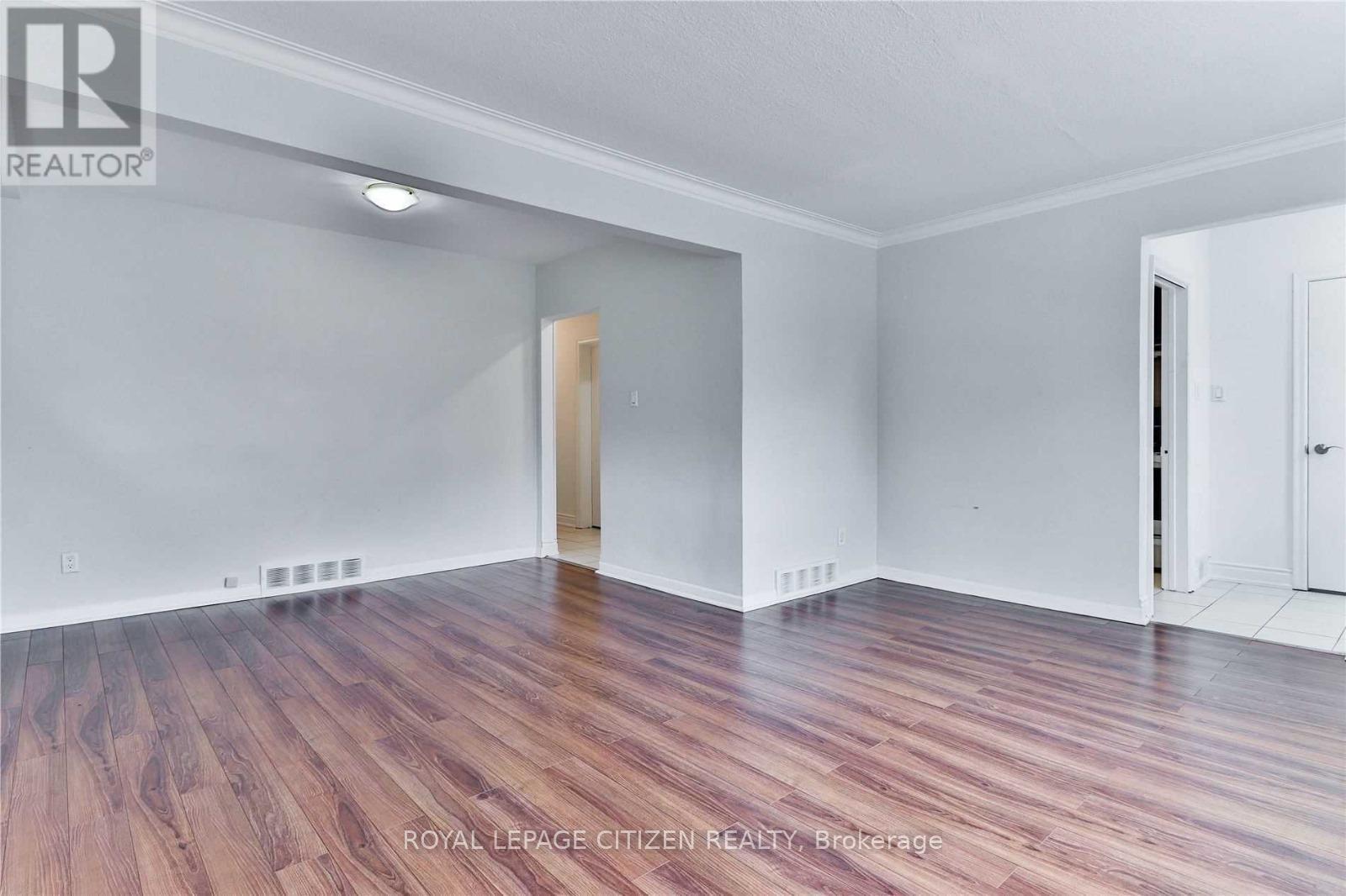 Main - 73 Alexis Boulevard, Toronto, Ontario M3H 2P6 - Photo 3 - C12605282