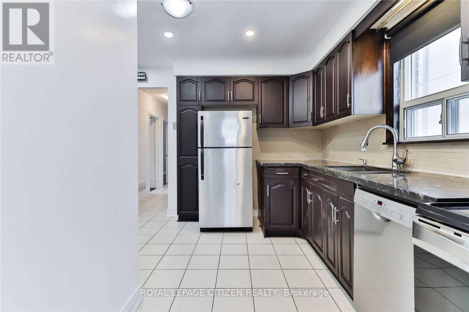 Main - 73 Alexis Boulevard, Toronto, Ontario M3H 2P6 - Photo 7 - C12605282