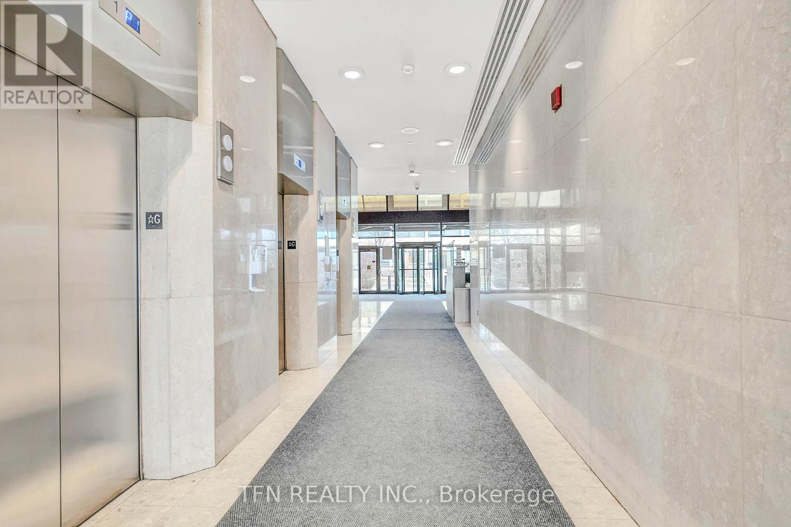 609 - 255 Duncan Mill Road, Toronto, Ontario M3B 3H9 - Photo 8 - C12605336