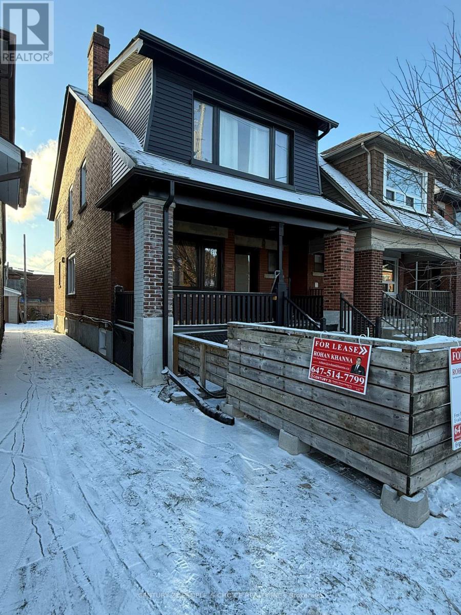 Bsmnt - 212 Oakwood Avenue, Toronto, Ontario M6E 2V4 - Photo 1 - C12605338